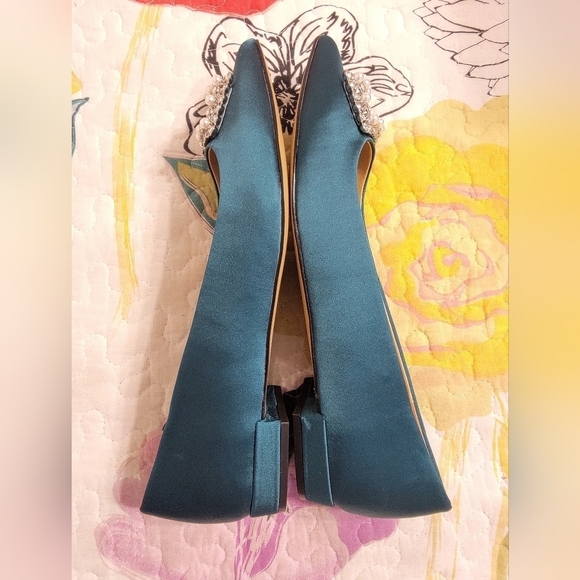 NIB J. Crew Satin Pointy Toe Flats with Crystal Embellished Buckle - Picture 7 of 9